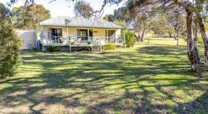 Grevillea 63 Burgar Rd Middleton - Linen Included