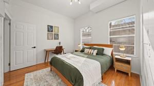 Modern Moroccan Villa w Firepit, BBQ + Game Room!