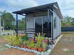 D Telipong Hillside Cabin