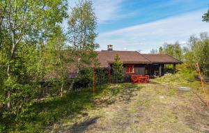 Awesome Home In Uvdal With Sauna