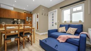 The Nook Twin Beds, Fab Kitchen and Cozy Vibes