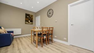 The Nook Twin Beds, Fab Kitchen and Cozy Vibes