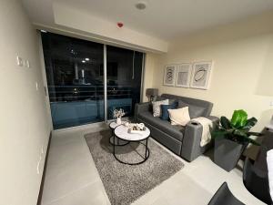 Luxury Escape 1 Bedroom & 1 Bathroom c404 Tly