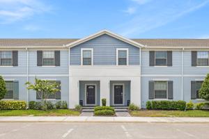 8923 Palm Breeze Getaway at Windsor Westside