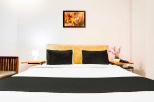 Collection O Pardi Near Kalamna Market