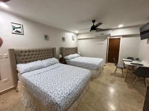 blue angel 5 a pasos de la 5av