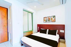 Collection O Teresian College Mysore