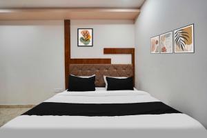 Collection O Ajmer Dayanand Circle