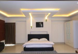 Crown Euro Inn Hotel and Resort