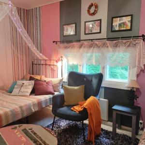 Piha-aitta taajamassa