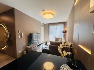 Karzo Property LU 204 Free Garage
