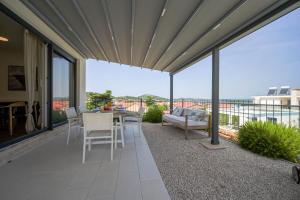 Villa Tramontana with pool