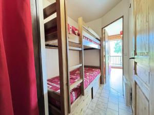 Appartements Residence Les Alpages - Studio skis aux pieds en rez-de-jardin MAE-3833 : photos des chambres