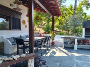Glykadi Pine-House