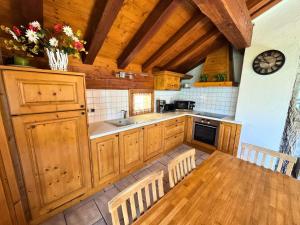 Résidence La Grange - Chalet authentique rénové à St Martin de Belleville MAE-4244