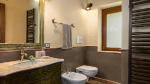 POGGIO DELLE LUMIE 6, Emma Villas