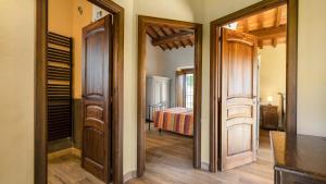 POGGIO DELLE LUMIE 6, Emma Villas