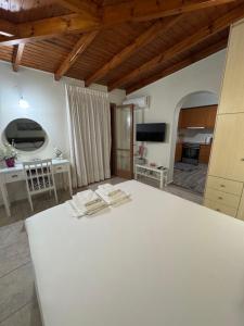 Amazing Penthouse next to the sea!