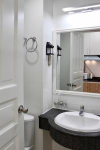 Ocean Vista Mai House