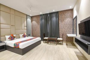 FabHotel Ganeshwaram 149