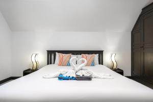 Champagne Villa by G Estate