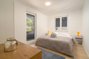 Amazing KASJUNI BEACH Residence with Garrage