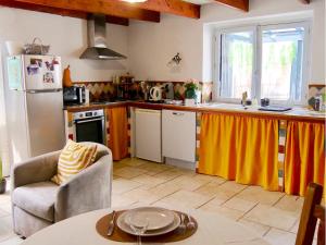 Maisons de vacances Charme & comfort, Terrace, 5 minutes by boat from Lorient : photos des chambres