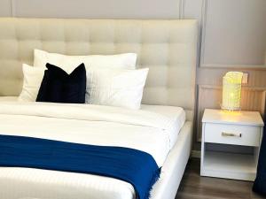 Furnished 1Bedroom Luxury stay