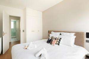 Bright & Chic apartment Near Porte Maillot - 4P