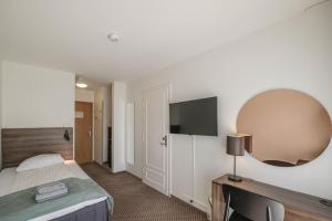 Single Room room in Hardangerfjord Hotel
