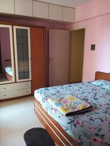 Upscale 2BHK In Western Suburb