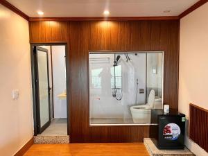 An House, Farm & Trekking