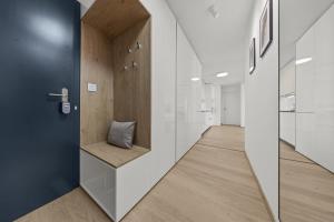 34th floor - Touch the clouds in the tallest building in Bratislava EUROVEA