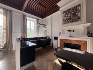 Maisons de vacances Appartement au coeur du Chateau : photos des chambres