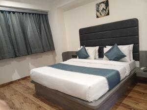 hotel radhe krishna