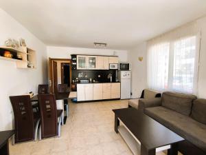 Dom-El Real Apartments 4 - Sveti Vlas