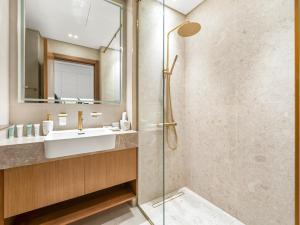 Premium Studio Private Jacuzzi Canal View