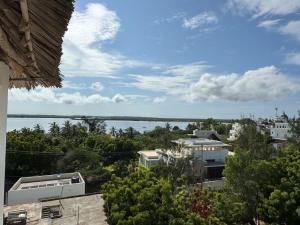 Hidden Gem 5 Bed Villa in Shela with Pool and AC