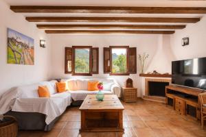 Villa Sa Paissa Sea Views