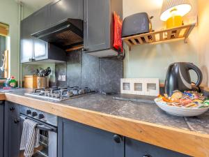 Pass the Keys Cosy Spacious Garden House