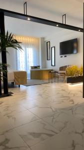 Reina Victoria La Plaza