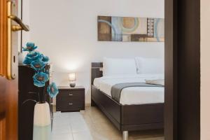 CENTRAL Bugibba Square 3BED apartment by Homely!