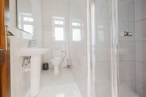 CENTRAL Bugibba Square 3BED apartment by Homely!