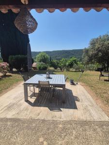 Maisons de vacances Gites Colline De Sollies : photos des chambres
