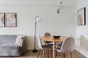 Blueground Hudson Exchange pool nr Liberty Park NYC-1559