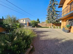 Villas 4 chambres - 200m2 - Parking - Jardin : photos des chambres