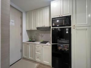 LSuites Mataram Rooms