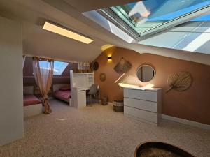 Villas 4 chambres - 200m2 - Parking - Jardin : photos des chambres
