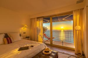 Sunset - Vue exceptionnelle sur locéan