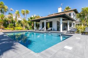 Villas Villa Julia - Villa contemporaine avec piscine : photos des chambres